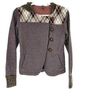 Gentle Fawn Sweater with hoodie.Size S